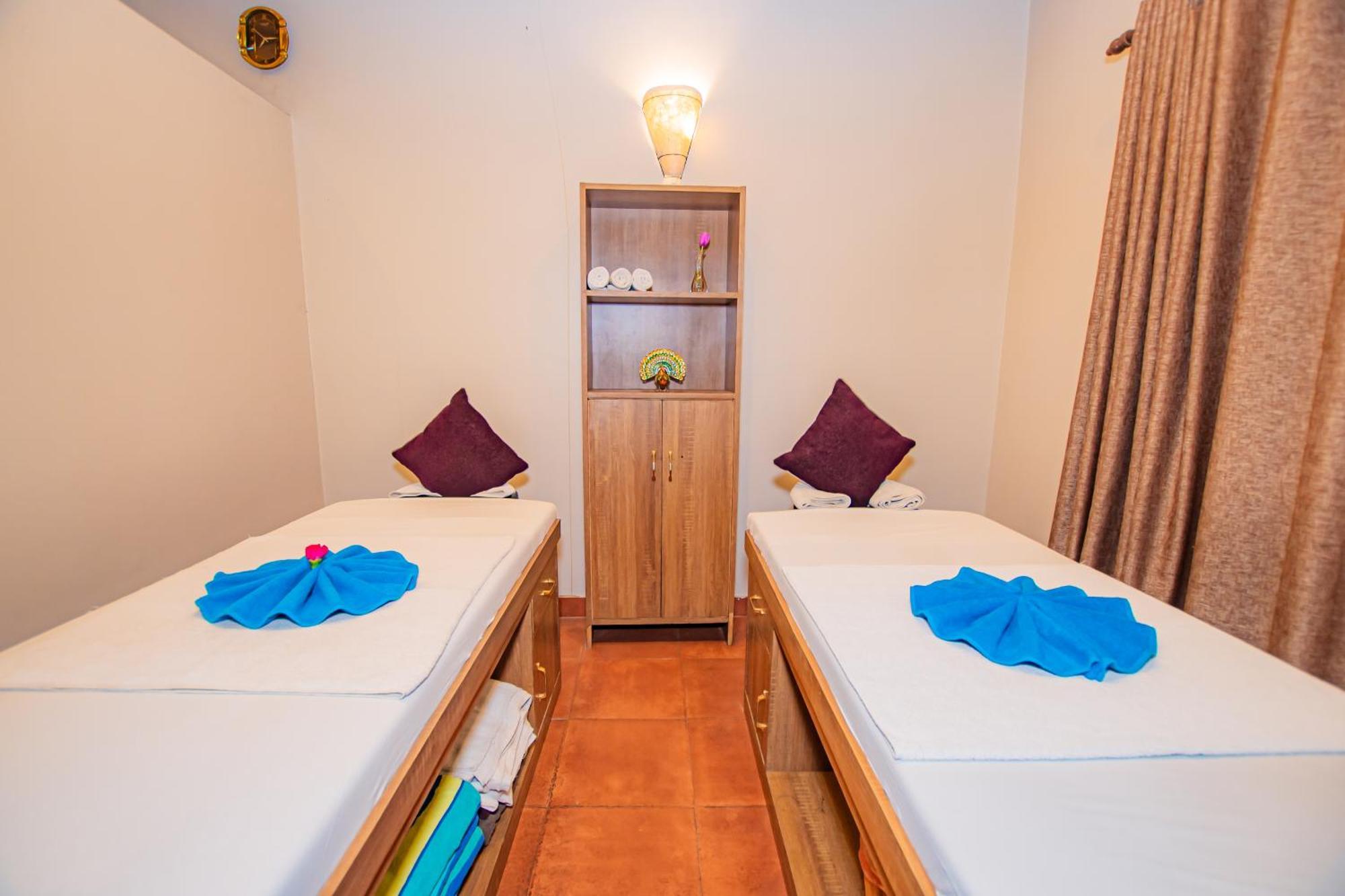 Busy Bee Resort, Pokhara Kültér fotó
