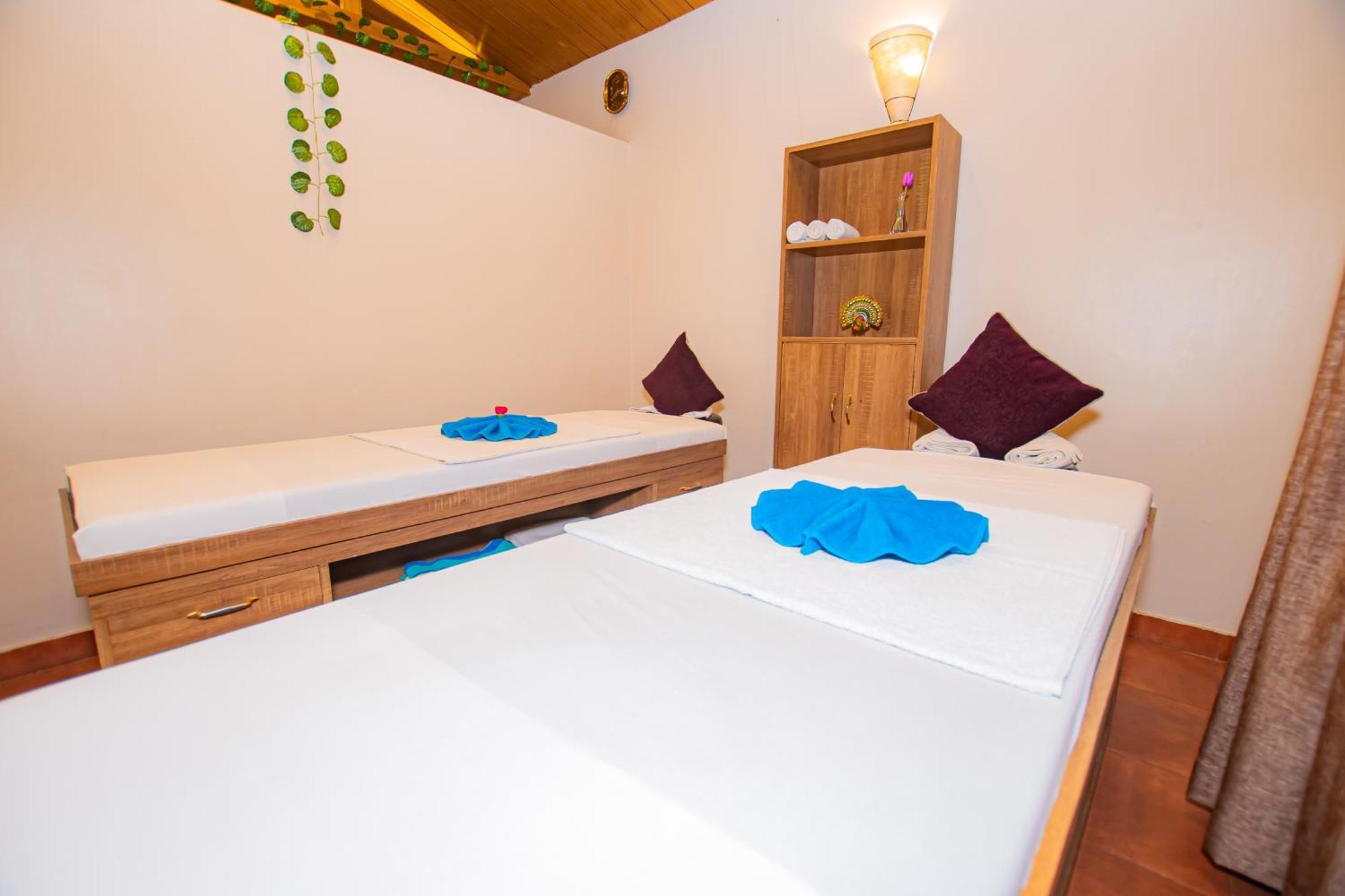 Busy Bee Resort, Pokhara Kültér fotó
