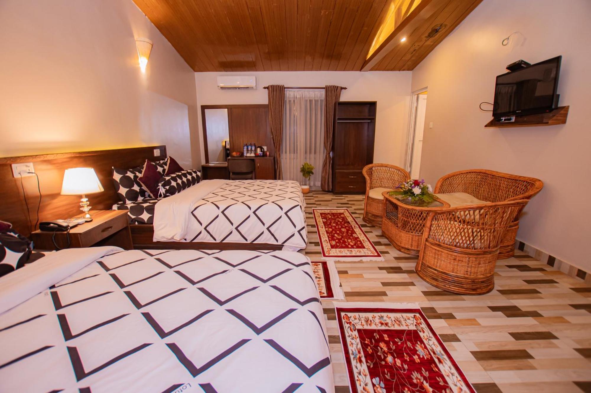 Busy Bee Resort, Pokhara Kültér fotó