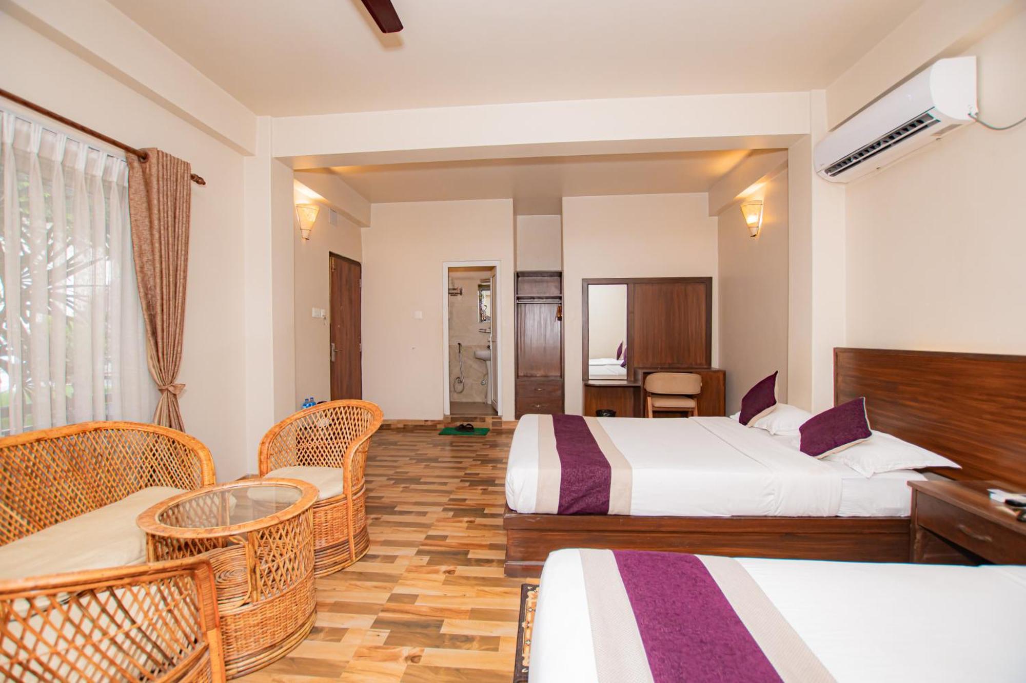 Busy Bee Resort, Pokhara Kültér fotó
